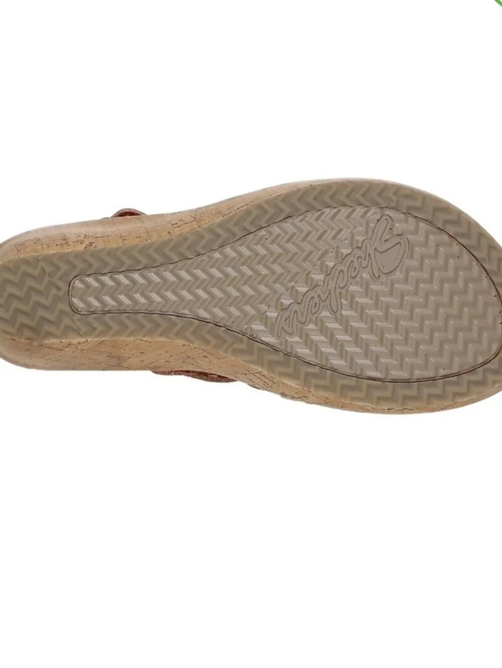 Skechers casual wedge